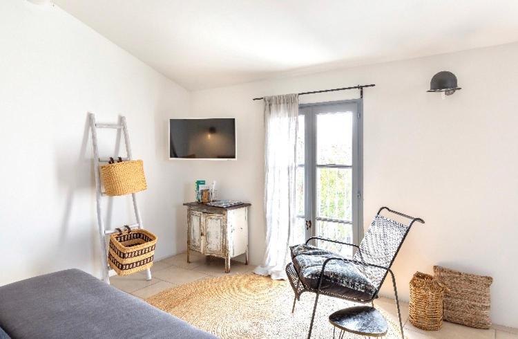 Suite Sur La Sorgue LʼIsle-sur-la-Sorgue Eksteriør bilde